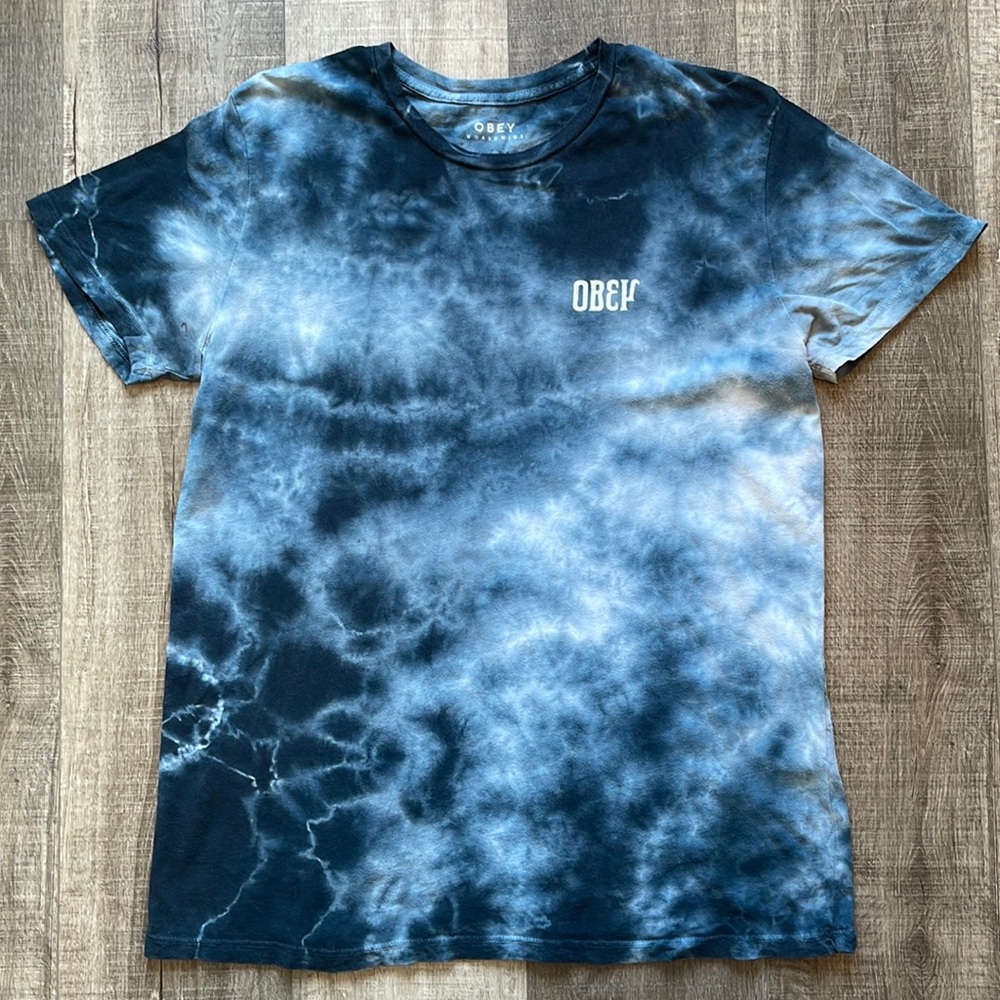 OBEY TEE